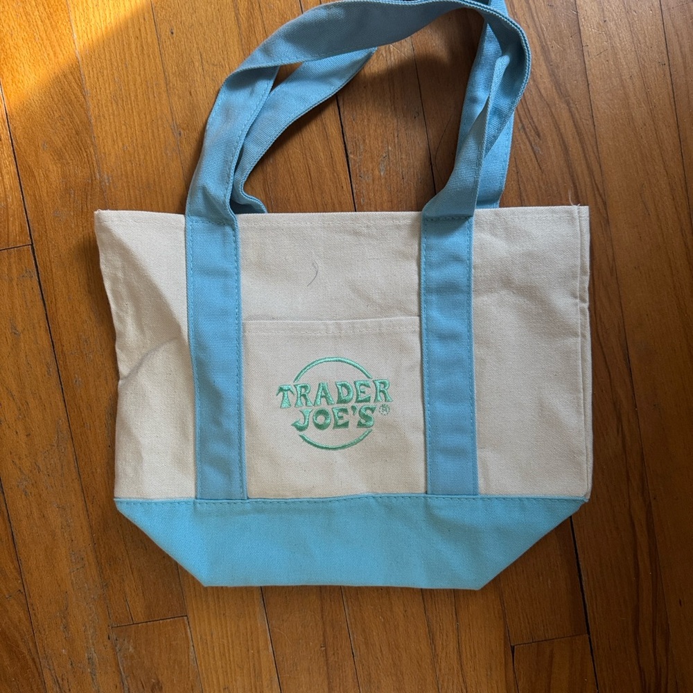 NWT Trader Joe’s mini pastel Blue and green tote bag